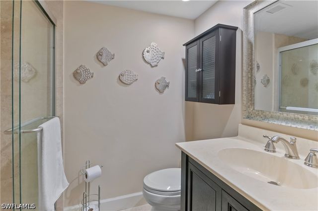 29 High Point CIR E 503, Naples, FL 34103