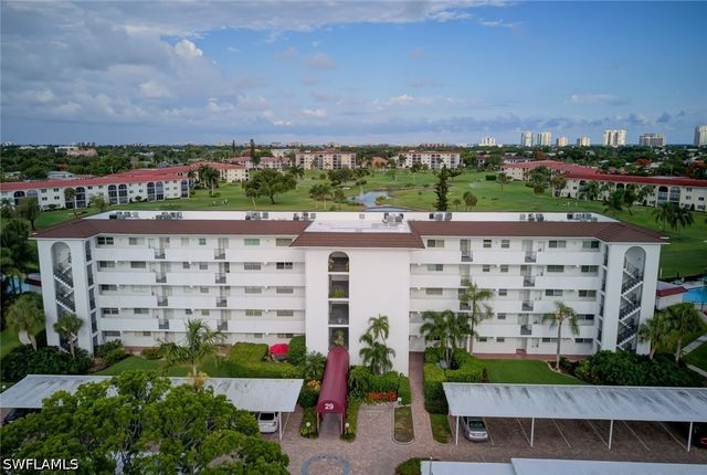 29 High Point CIR E 503, Naples, FL 34103