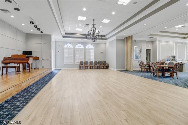 29 High Point CIR E 503, Naples, FL 34103