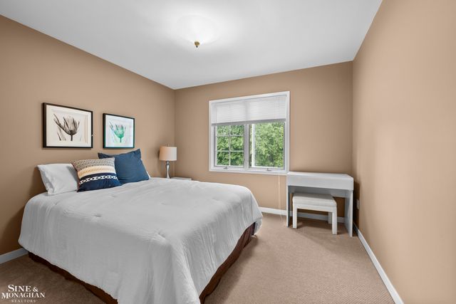 25963 Ridgewood Drive, Farmington Hills, MI 48336