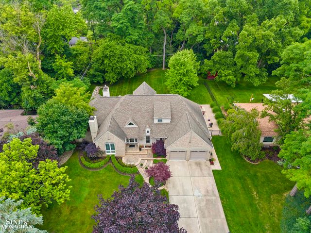 25963 Ridgewood Drive, Farmington Hills, MI 48336