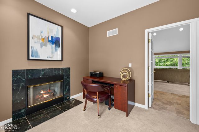 25963 Ridgewood Drive, Farmington Hills, MI 48336