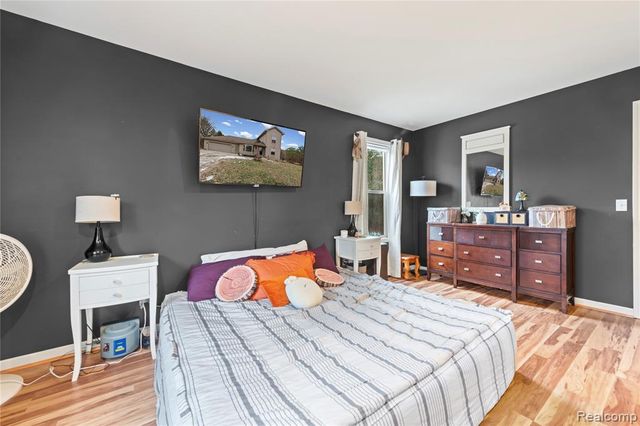 8095 Torrey Road, Mundy, MI 48439