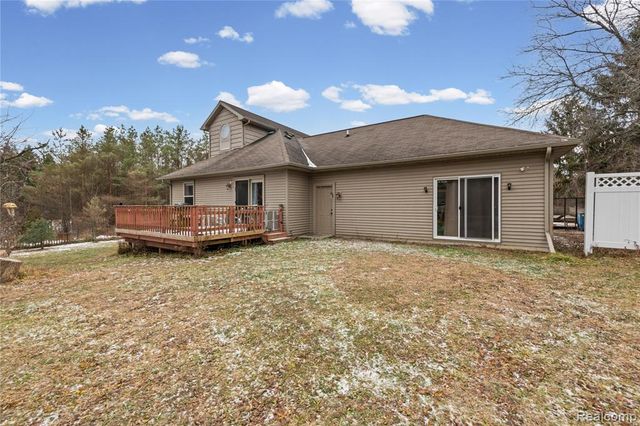 8095 Torrey Road, Mundy, MI 48439