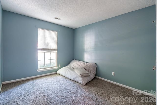 8514 Lockerbie Lane, Charlotte, NC 28215