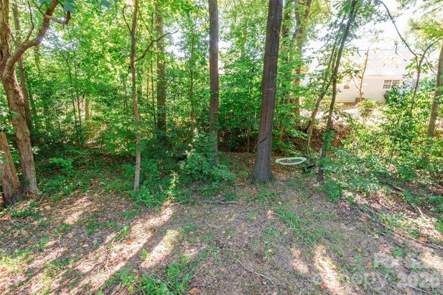 8514 Lockerbie Lane, Charlotte, NC 28215