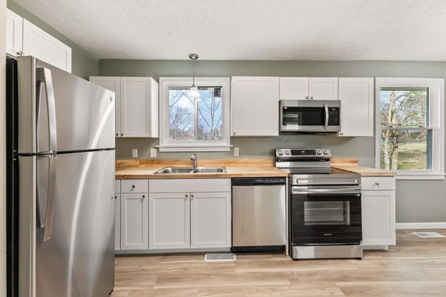 7109 King Rd, Fairview, TN 37062