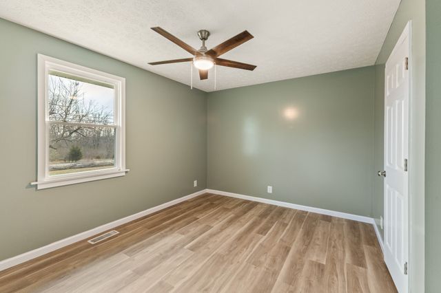 7109 King Rd, Fairview, TN 37062