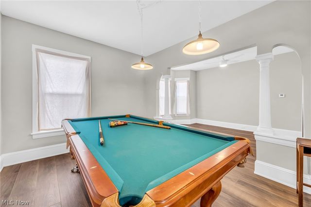 323 Groveland Club Drive, Cleveland, OH 44110