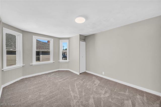 323 Groveland Club Drive, Cleveland, OH 44110