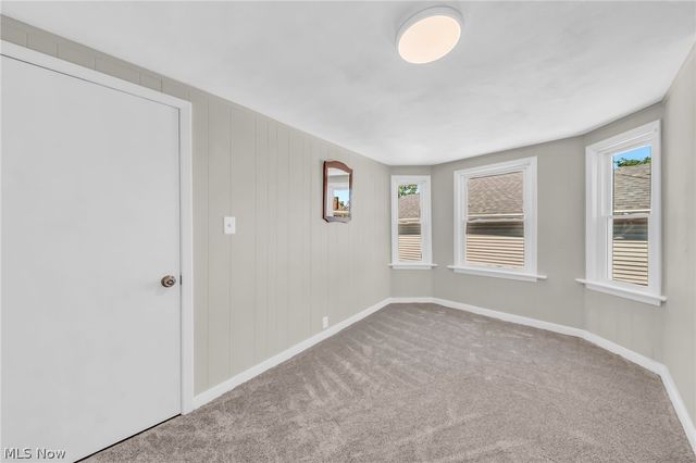 323 Groveland Club Drive, Cleveland, OH 44110