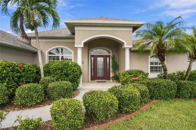 244 FAIRWAY ROAD, Rotonda West, FL 33947