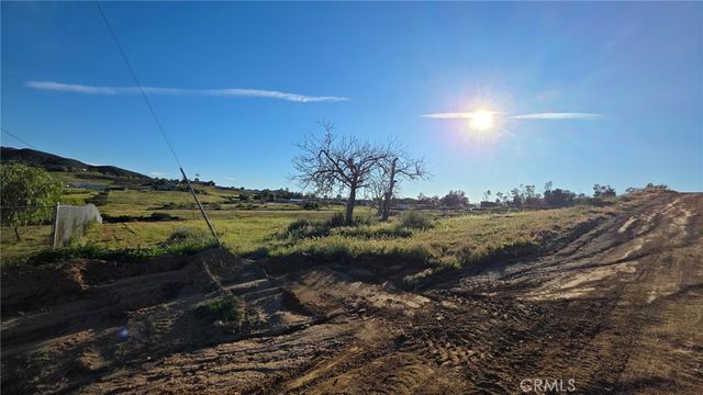 25350 Waldon Road, Menifee, CA 92580