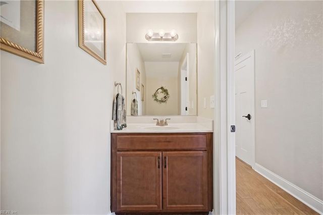 102 Rosedale CT, Moyock, NC 27958