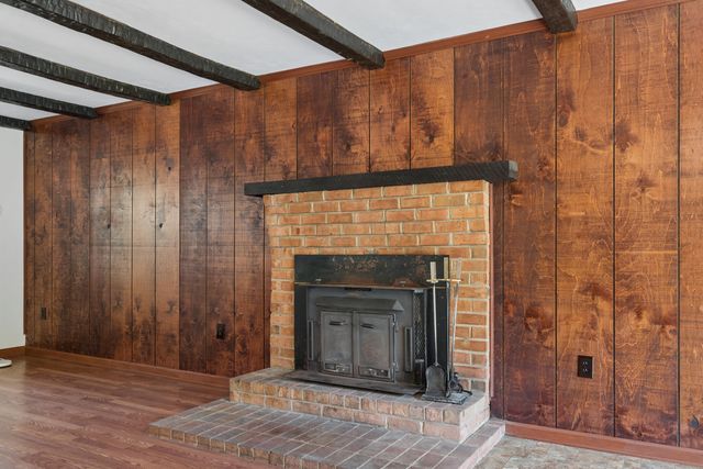 181 Serenity LN, Blue Ridge, VA 24064