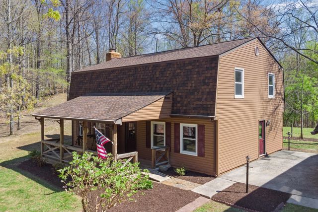 181 Serenity LN, Blue Ridge, VA 24064