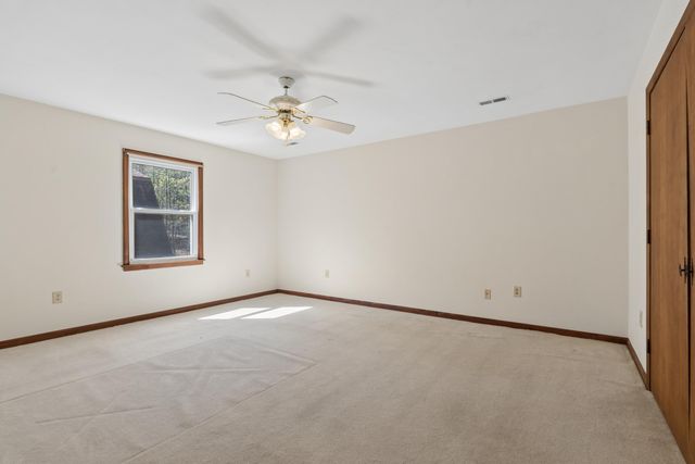 181 Serenity LN, Blue Ridge, VA 24064