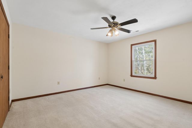 181 Serenity LN, Blue Ridge, VA 24064