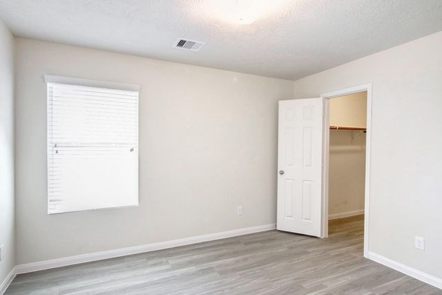 12724 Rio Lindo Street, Rosharon, TX 77583