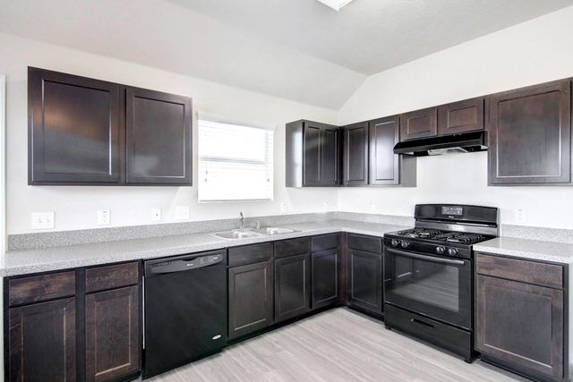 12724 Rio Lindo Street, Rosharon, TX 77583