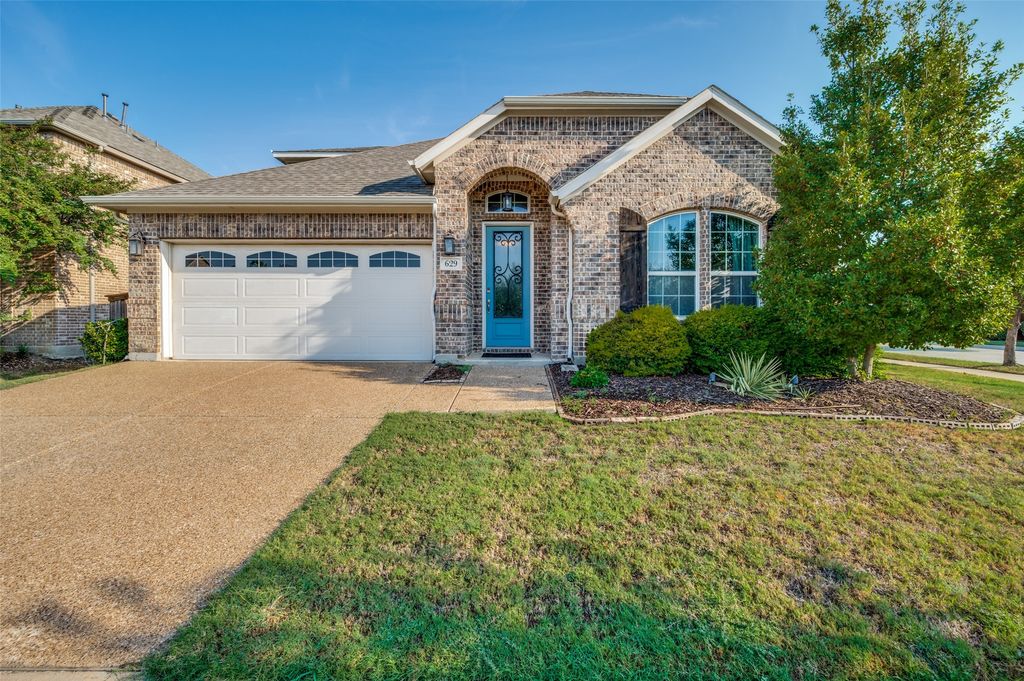 629 Wilmington Lane, Aubrey, TX 76227 — photo 2