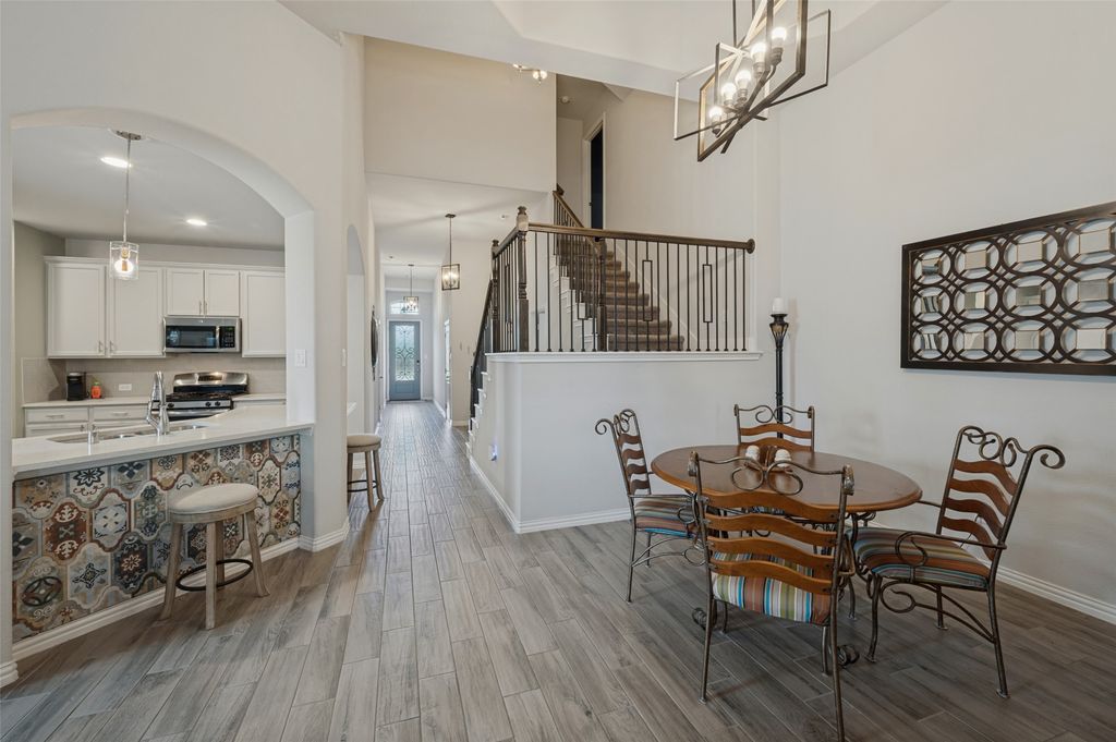 629 Wilmington Lane, Aubrey, TX 76227 — photo 5