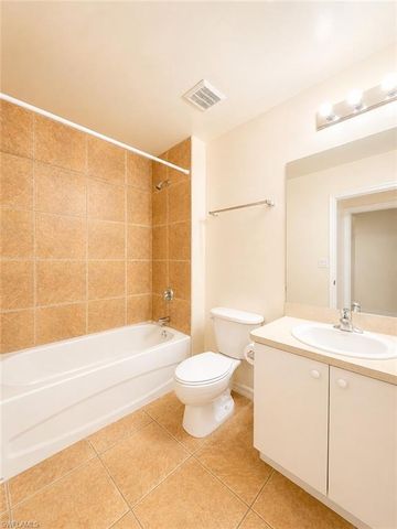 509 NE 24th PL A, Cape Coral, FL 33909