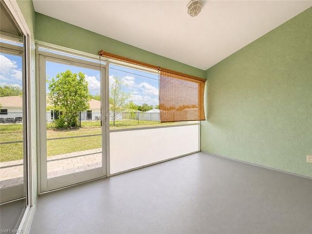 509 NE 24th PL A, Cape Coral, FL 33909