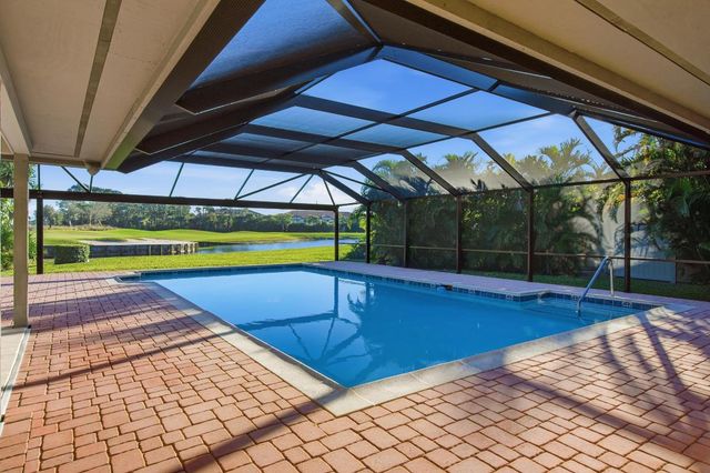 5061 SE Burning Tree Circle, Stuart, FL 34997