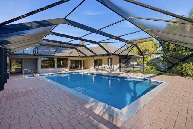 5061 SE Burning Tree Circle, Stuart, FL 34997