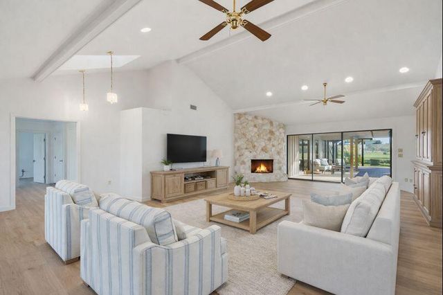 5061 SE Burning Tree Circle, Stuart, FL 34997