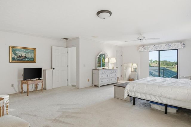 5061 SE Burning Tree Circle, Stuart, FL 34997