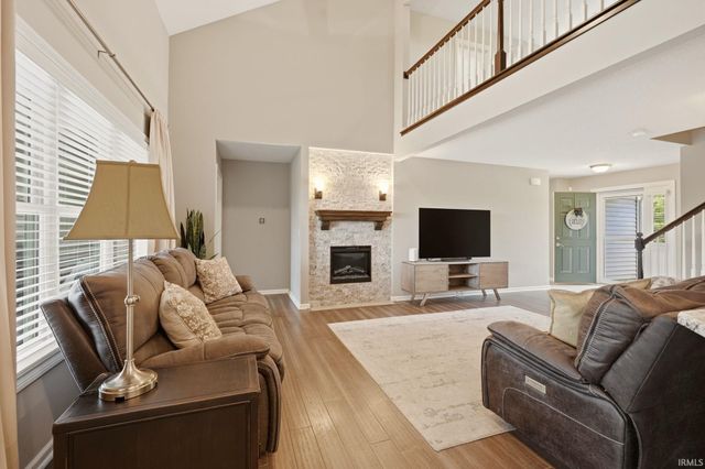 2113 Meadowsweet Parkway, Fort Wayne, IN 46808