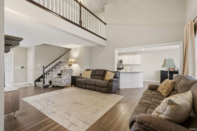 2113 Meadowsweet Parkway, Fort Wayne, IN 46808