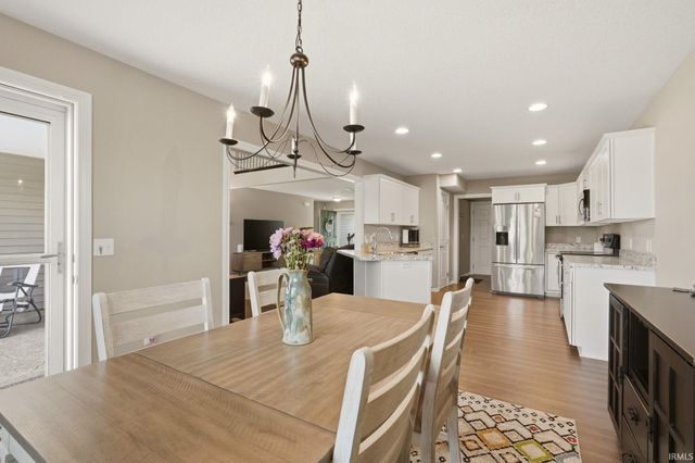 2113 Meadowsweet Parkway, Fort Wayne, IN 46808