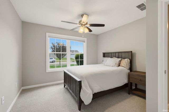 2113 Meadowsweet Parkway, Fort Wayne, IN 46808