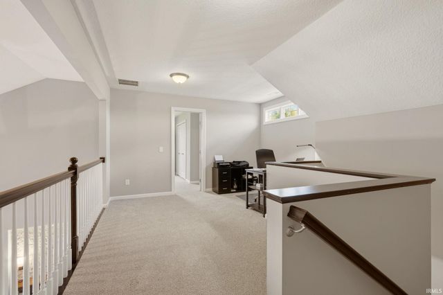 2113 Meadowsweet Parkway, Fort Wayne, IN 46808