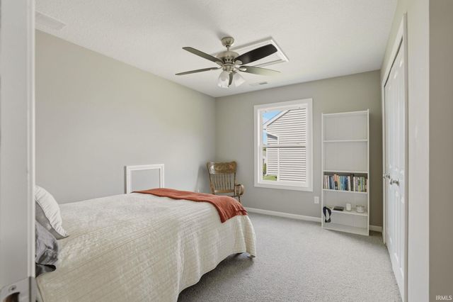 2113 Meadowsweet Parkway, Fort Wayne, IN 46808