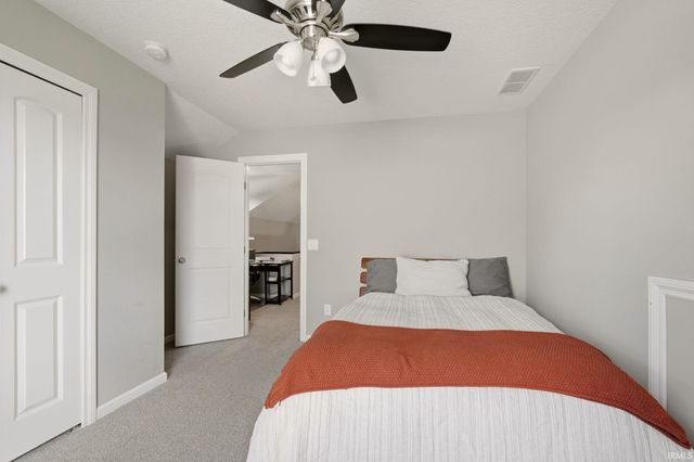 2113 Meadowsweet Parkway, Fort Wayne, IN 46808