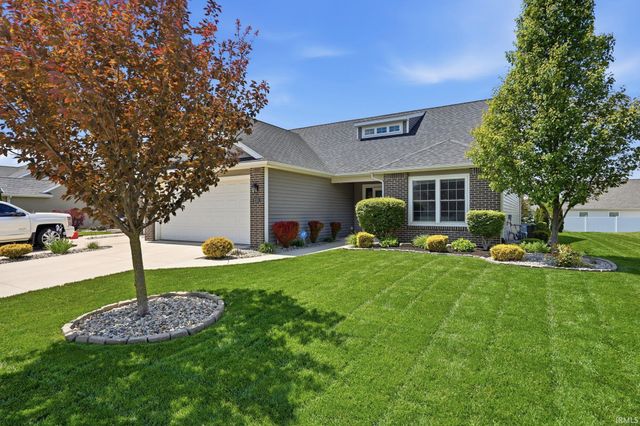 2113 Meadowsweet Parkway, Fort Wayne, IN 46808