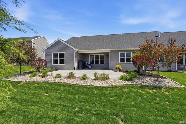 2113 Meadowsweet Parkway, Fort Wayne, IN 46808