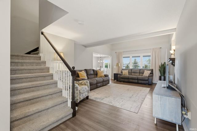 2113 Meadowsweet Parkway, Fort Wayne, IN 46808