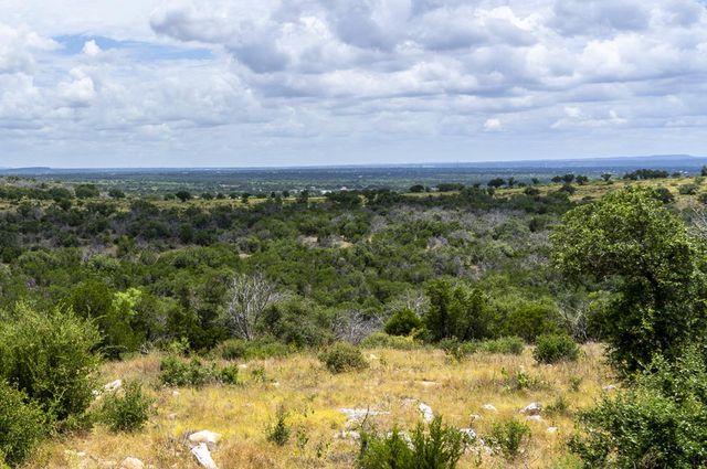 Lot 184 Whiterock TRL, Kingsland, TX 78639