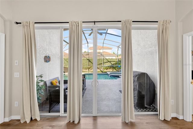 650 TUSCAN HILLS BLVD, Davenport, FL 33897