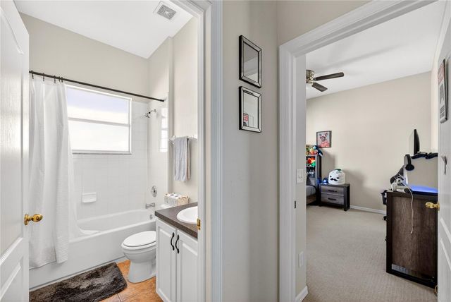 650 TUSCAN HILLS BLVD, Davenport, FL 33897