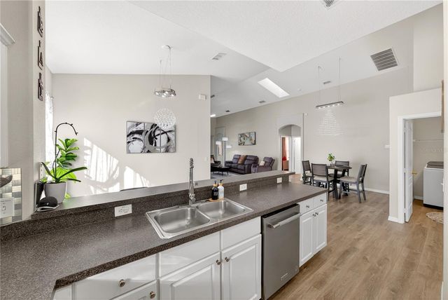 650 TUSCAN HILLS BLVD, Davenport, FL 33897