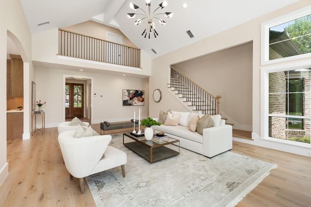 5665 Pine Forest Road, Houston, TX 77056