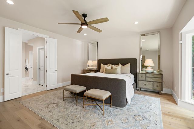 5665 Pine Forest Road, Houston, TX 77056