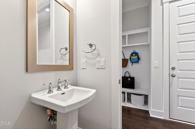 1200 Touchstone Way, Wake Forest, NC 27587