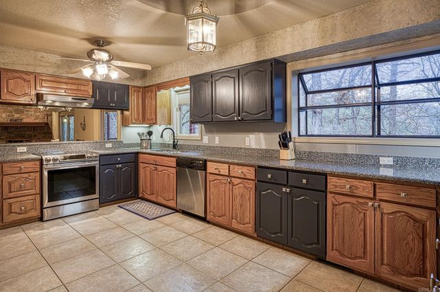 47 Coronado Lane, Hot Springs Village, AR 71909